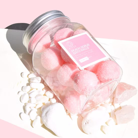 자연적인 공급자 선물 세트는 OEM 로션 EVA 갯솜 바디 케어 청소 스크럽을 주문을 받아서 만듭니다